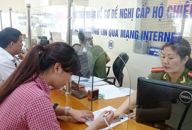 Làm hộ chiếu nhanh